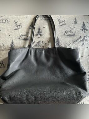 Marc Jacobs Gray Leather Tote
